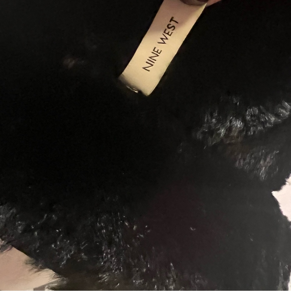 Nine West Reversible Black Plush Faux Fur One Side / Rain Hat Other Side - Picture 6 of 6
